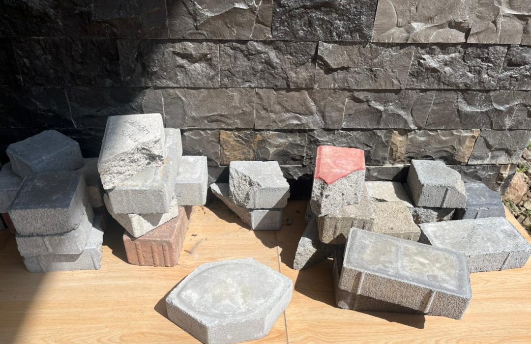 WhatsApp Image 2025-12-22 at 21.50.31